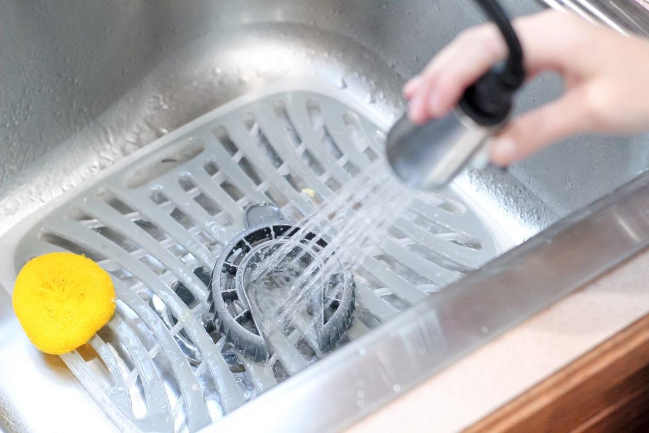 The Ultimate Guide to Cleaning Your Dishwasher Without Vinegar